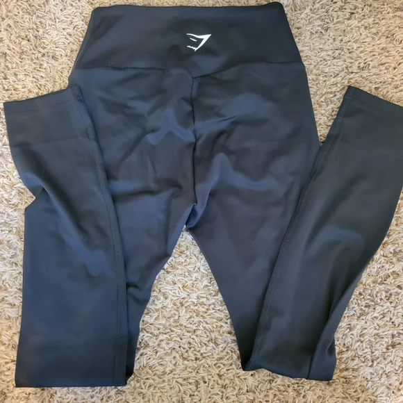Balck Gymshark Leggings - Picture 2 of 2
